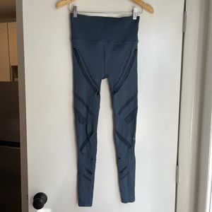 Alo Yoga High Waist Seamless Radiance Legging in Indigo - small